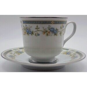 Vintage Sago Four Crown China Of Japan Barclay 519 Tea Cup and Saucer Set